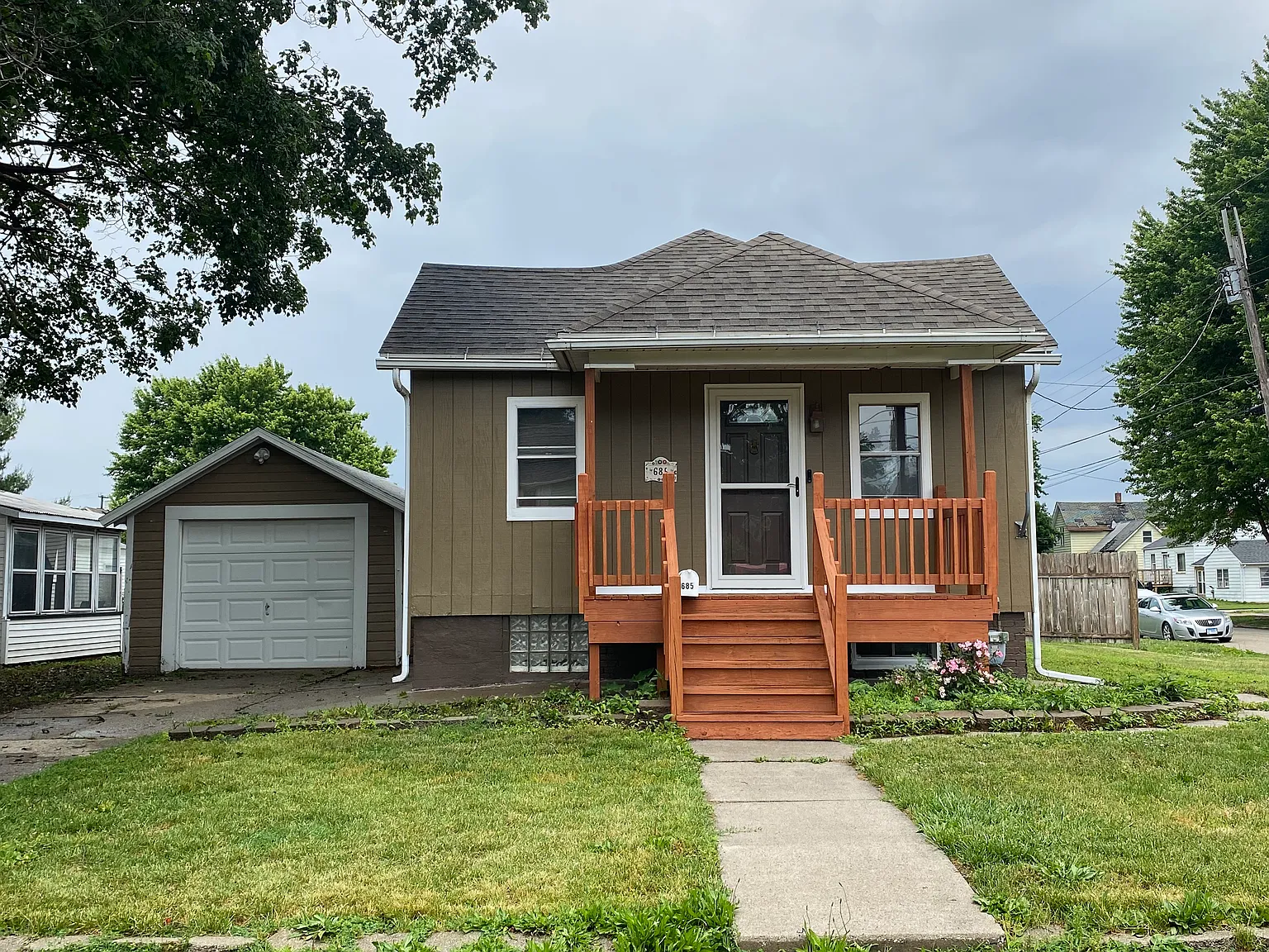 1 bed, 1.5 bath, 576 sqft, $800 — Photo 2