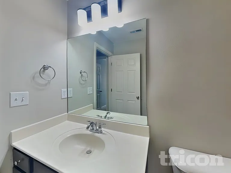 101 Gupton Ct — Photo 12