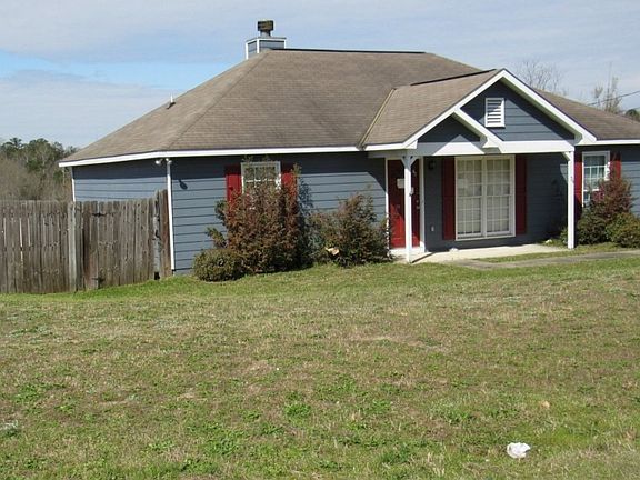 3rd image of 76 Lee Road 2095