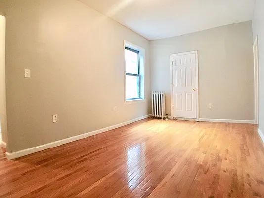 Rented by Bohemia Realty Group | media 7