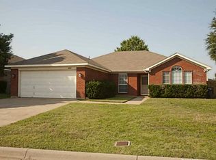 4032 Cypress Gardens Dr, Fort Worth, TX 76123