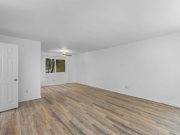 2nd image of 621 N Guadalupe Ave APT 3