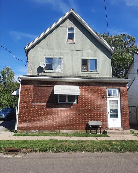 1st image of 13 Miller Ave