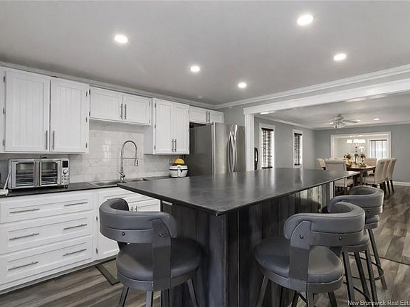 4th image of 162 Sawdust Rd