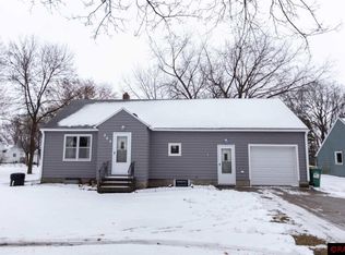 305 4th Ave SE, Mapleton, MN 56065