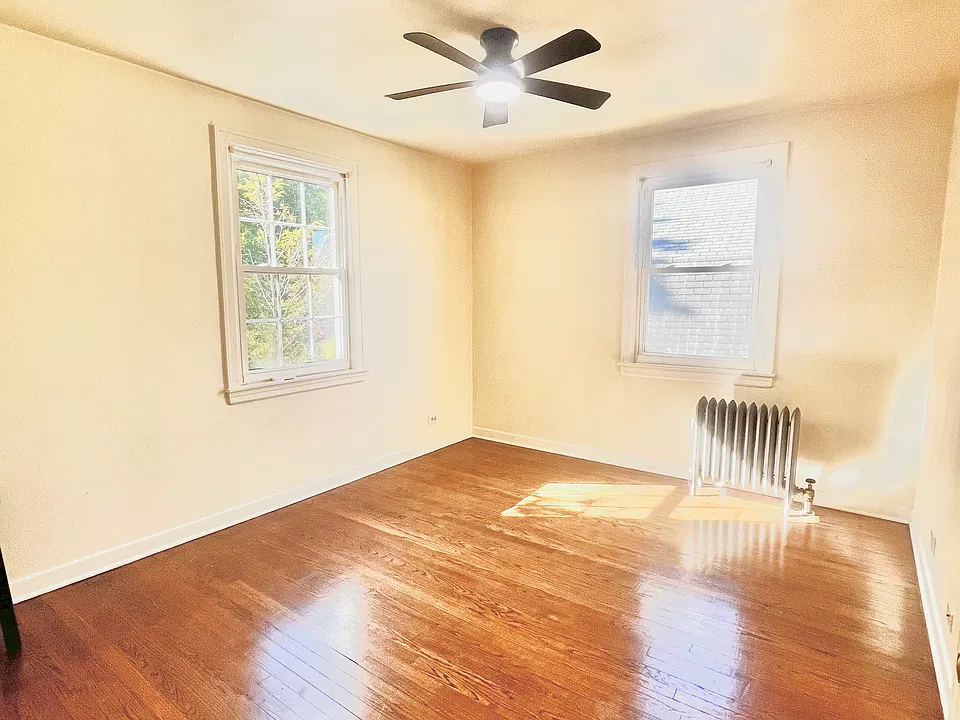 1762 W Morse Ave #2W