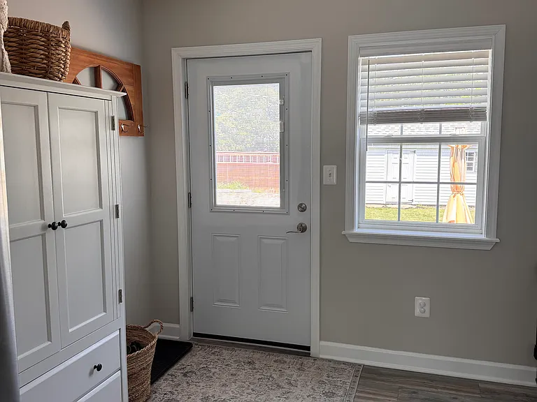 214 Grande View Ave — Photo 9