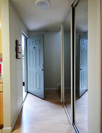 3rd image of 10014 NE 138th Pl APT Q2