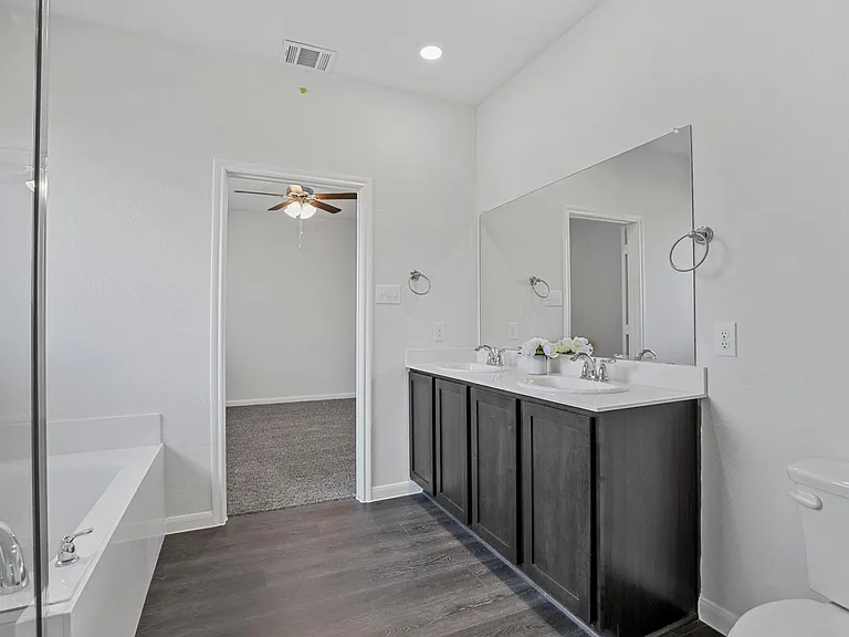 3911 Nature Ct — Photo 14