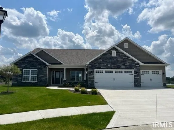 808 Koehler Pl, Fort Wayne, IN 46818