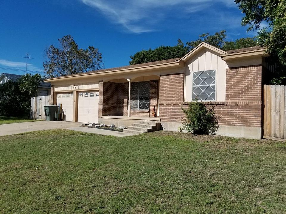 1st image of 3205 Lake Travis Ave