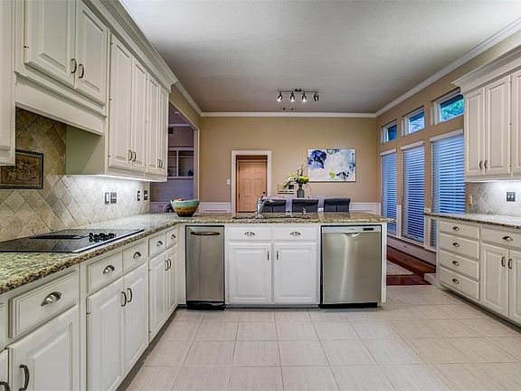 4th image of 5924 Saint Agnes Dr