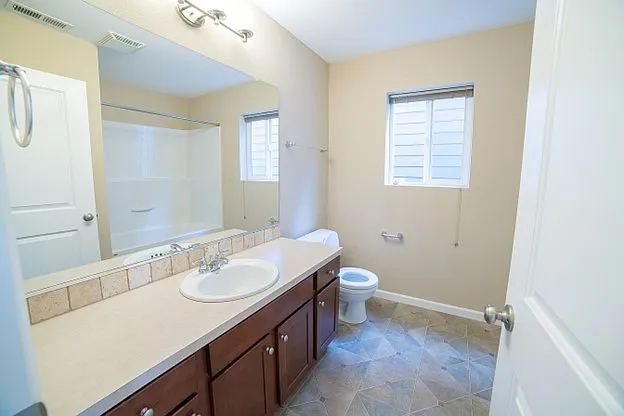 20844 Sister Ln — Photo 12