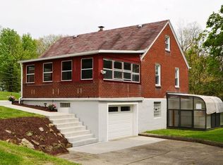 1135 Braun Rd, Bethel Park, PA 15102