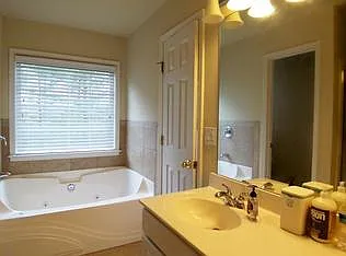 11090 Brunson Dr — Photo 23