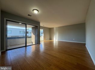 10204 Prince Pl #3308, Upper Marlboro, MD