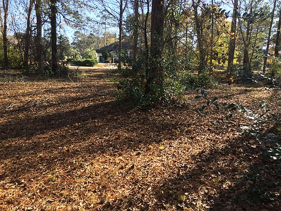 5th image of Brookwood Park
