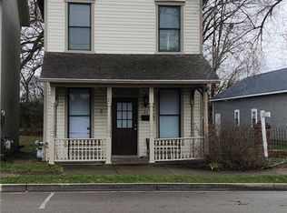 21 N Main St, Bellbrook, OH 45305