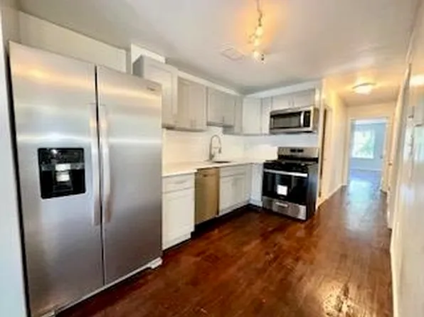 271 Grant Avenue image 2 of 19