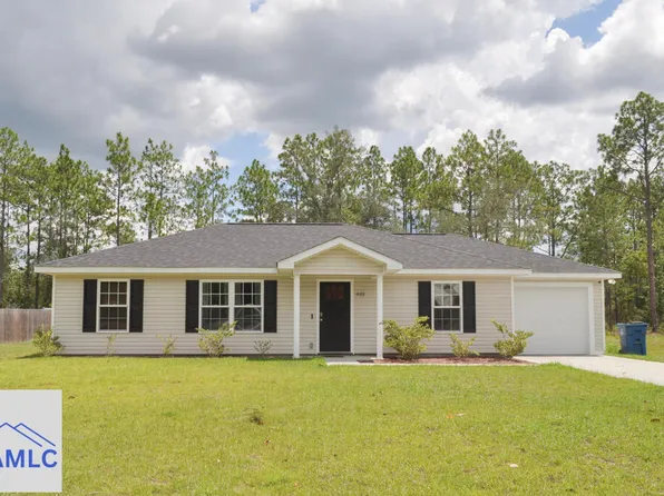 635 Church Cir, Jesup, GA 31546