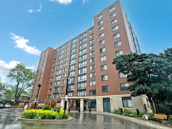 1665 Victoria Park Ave #802, Toronto, ON M1R 5E5