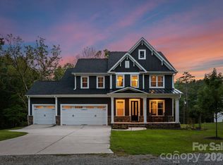 16515 Munson Hill Rd, Charlotte, NC 28278