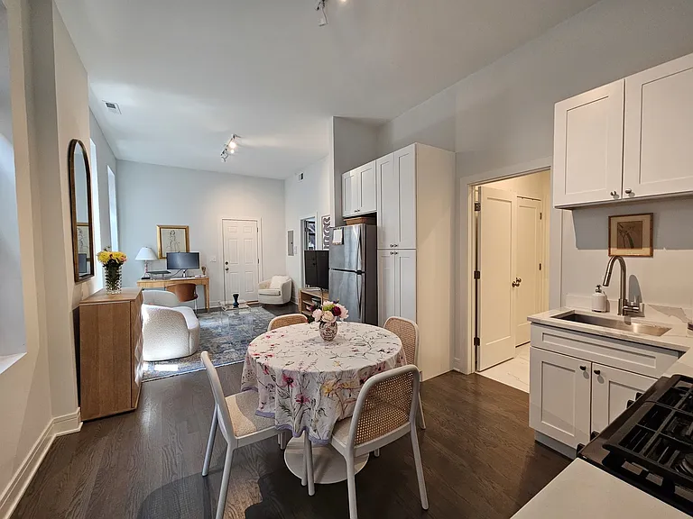 951 W Armitage Ave #2R — Photo 4