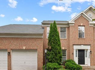 21204 Seneca Crossing Dr, Germantown, MD 20876