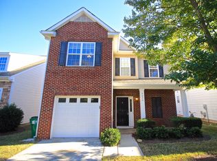9036 Holland Park Ln, Charlotte, NC 28277