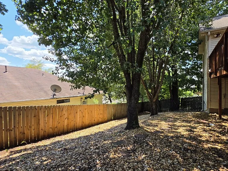 35 Springridge Dr — Photo 12