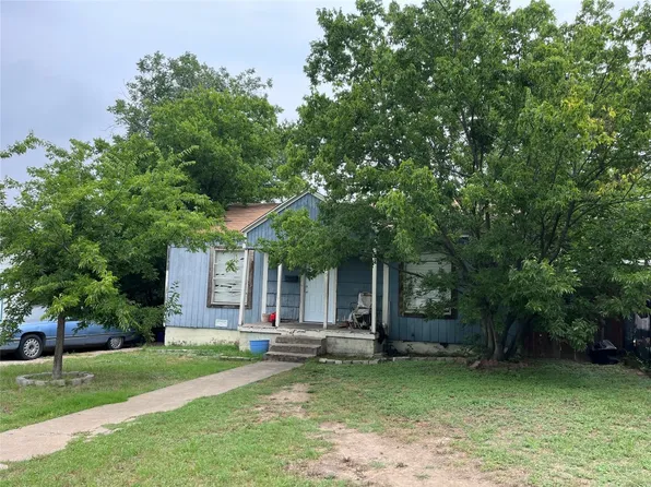 2675 Thannisch Ave, Fort Worth, TX 76105