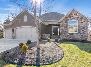 11777 S Barth Rd, Olathe, KS 66061