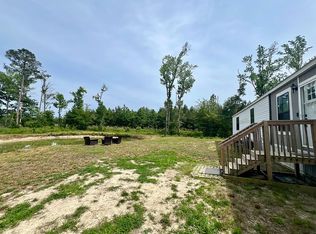 300 Orchard Creek Rd, Oriental, NC 28571