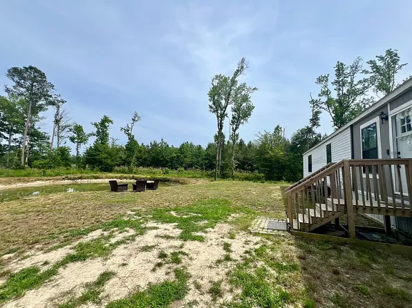 300 Orchard Creek Rd, Oriental, NC 28571