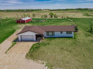 6501 52nd St NE, Bismarck, ND 58503