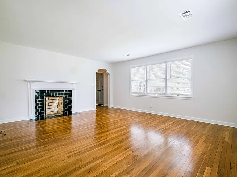 5604 Paulsen St — Photo 25