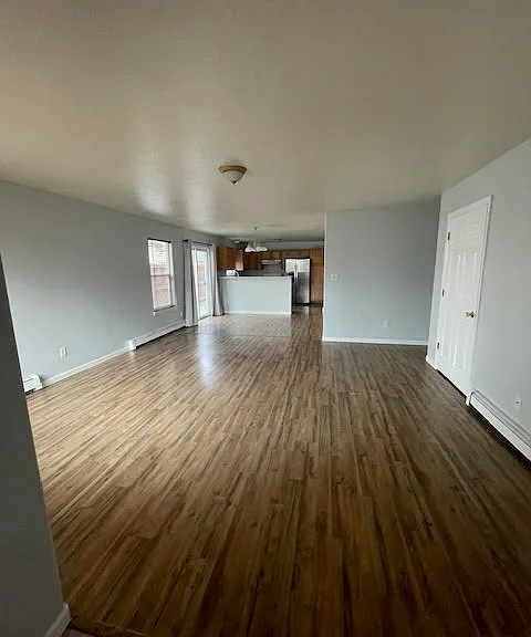 2814 Meade Ct — Photo 3