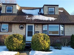 2514 Falcon St, East Meadow, NY 11554