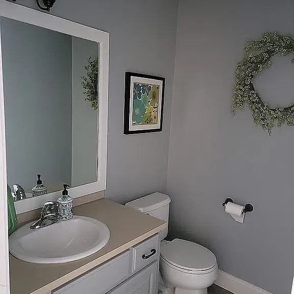 7509 S 93rd St — Photo 9