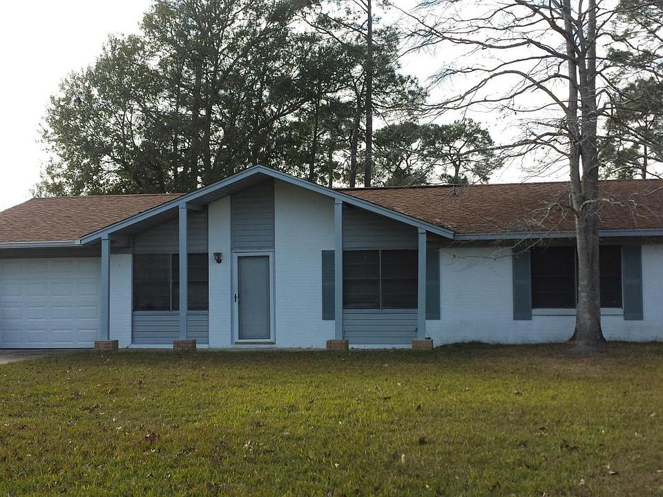 1st image of 10 Brittany Ct