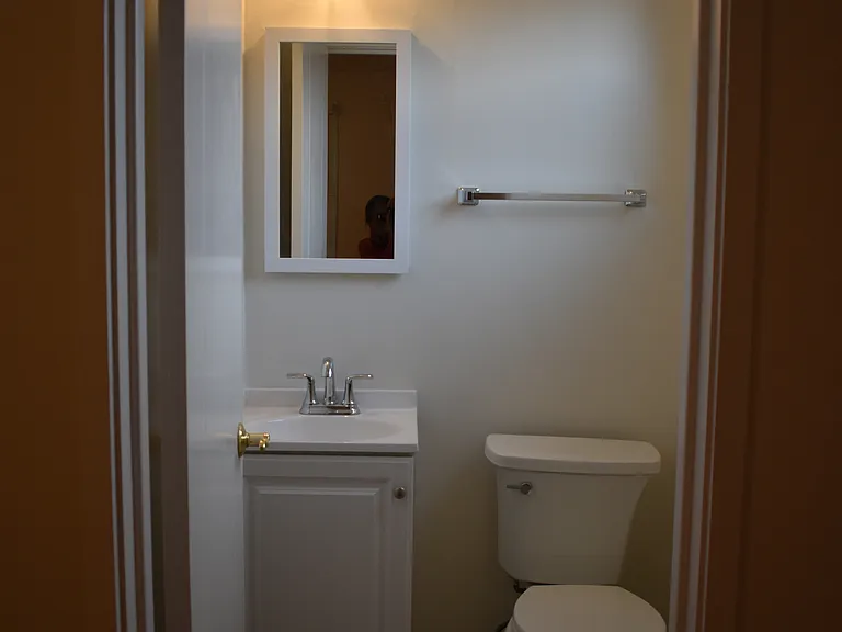 941 Laurel Ave — Photo 12