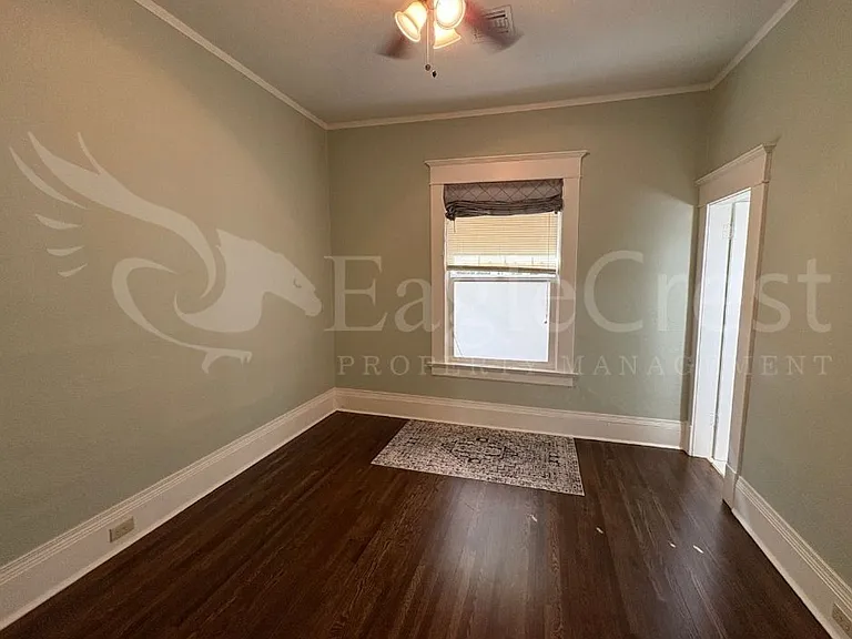 515 Newell St — Photo 17