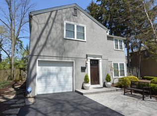 2002 Inchcliff Rd, Columbus, OH 43221