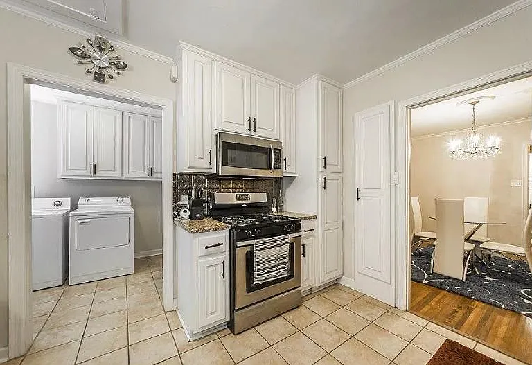 2819 W Capitol Ave — Photo 6