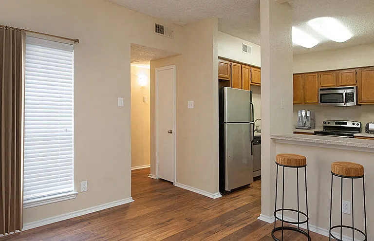 Summers Landing Apartments — Photo 13