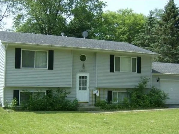 7219 Delaware Rd, Wonder Lake, IL 60097