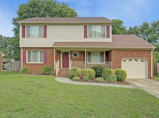20 Westview Dr, Hampton, VA 23666