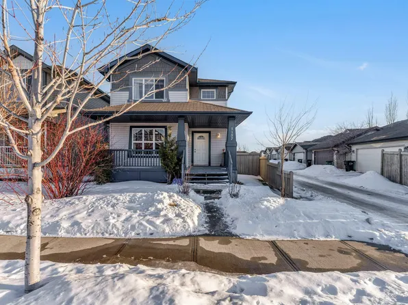 1157 37th Ave NW, Edmonton, AB T6T 0E8