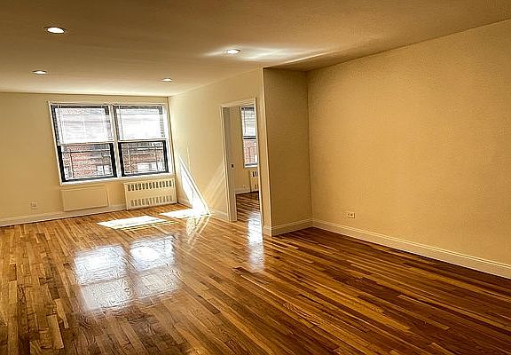 4th image of 10850 62nd Dr APT 5G