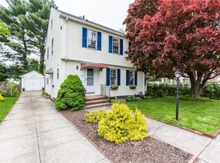 291 Beckwith St, Cranston, RI 02910